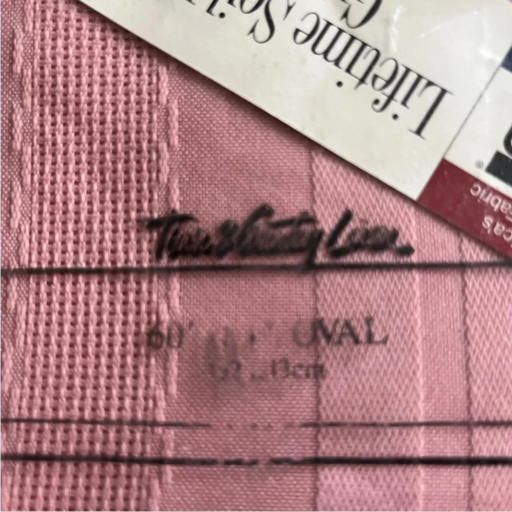 Town & Country Tablecloth 60” x 84” Oval Rose Pink Vtg. USA Visa Polyester New